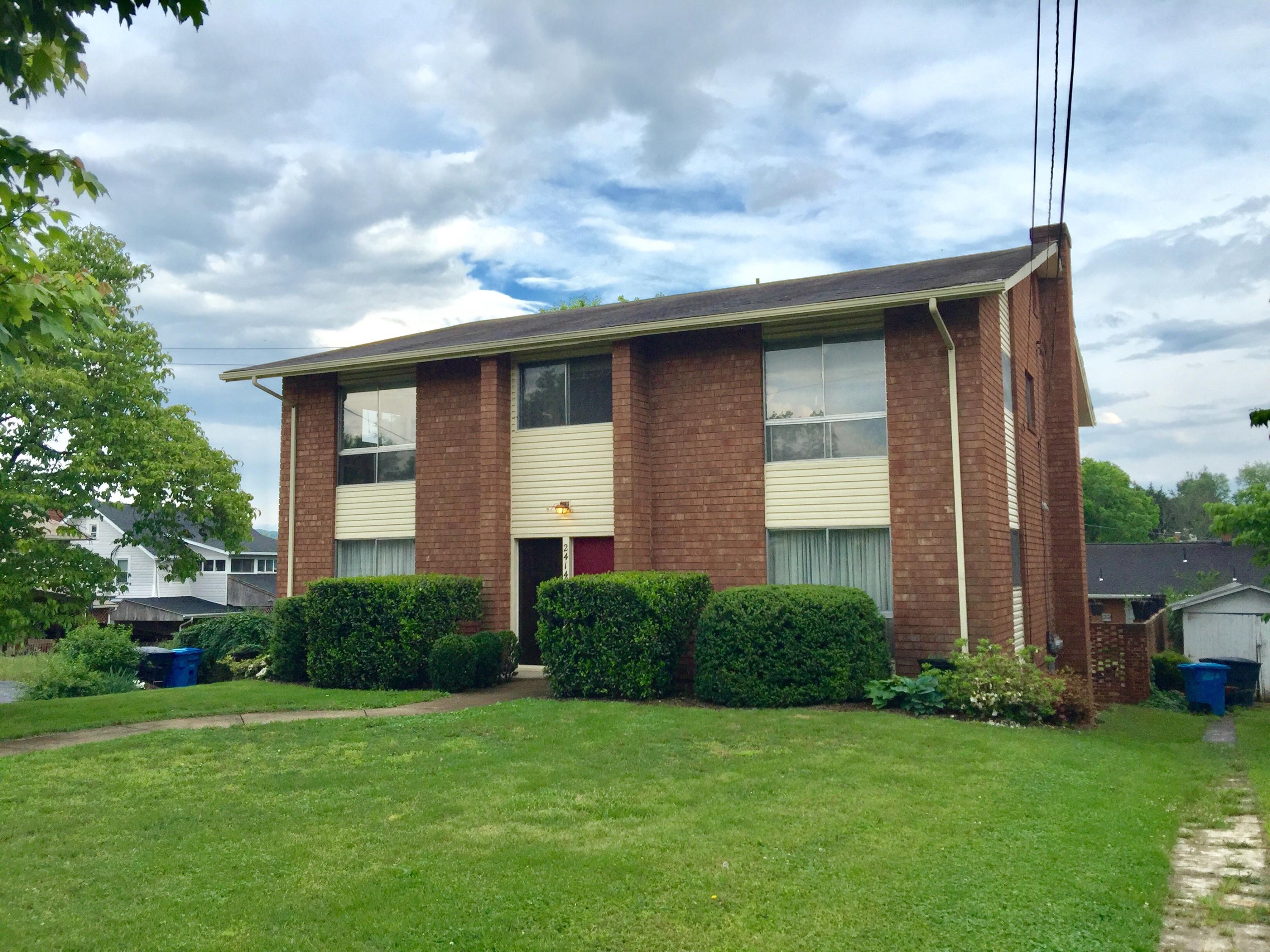 2414 Montvale Road Southwest Roanoke, VA 24015 - Photo 1 of 6 Main Photo