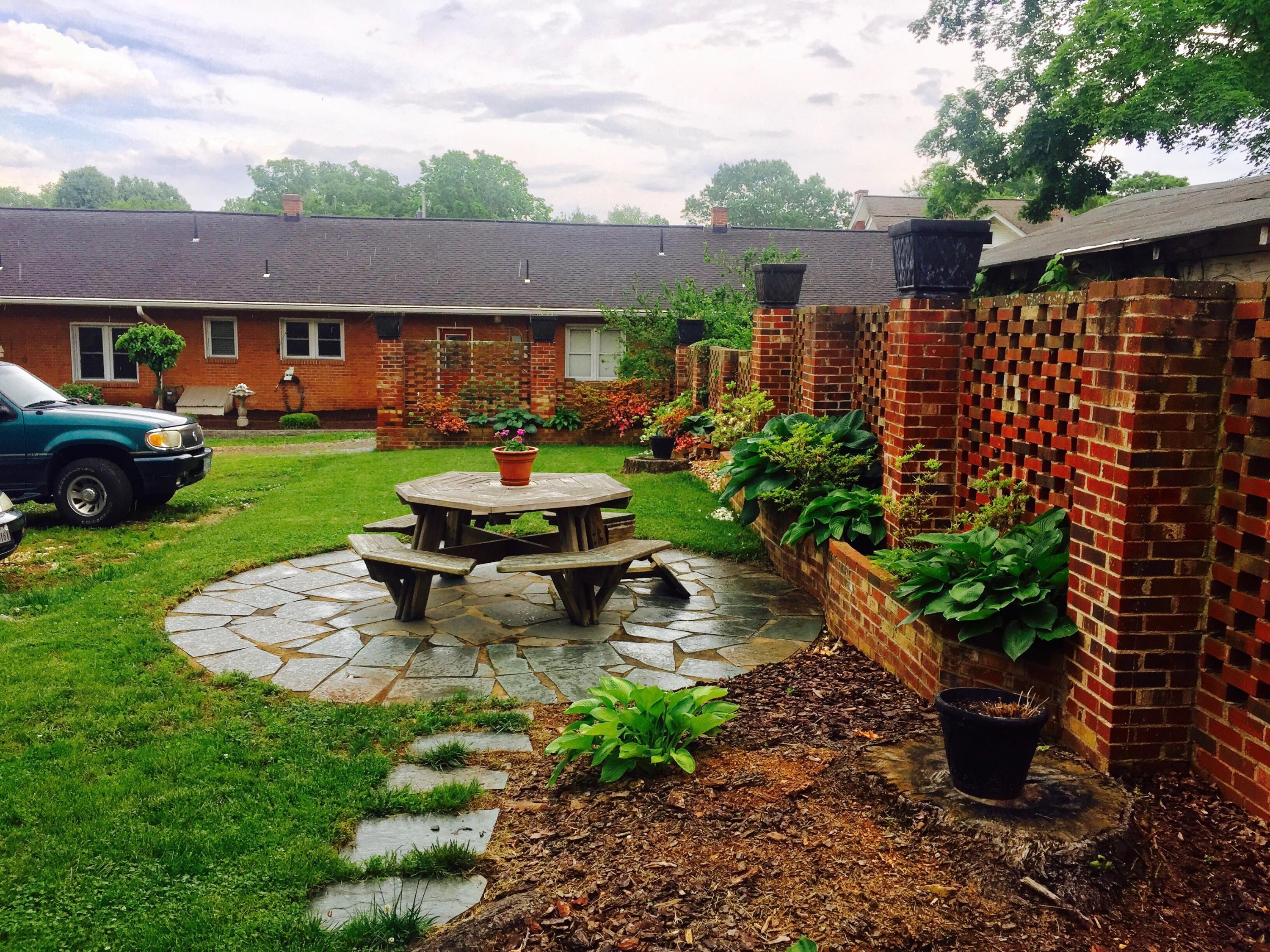 2414 Montvale Road Southwest Roanoke, VA 24015 - Photo 3 of 6 triplex2