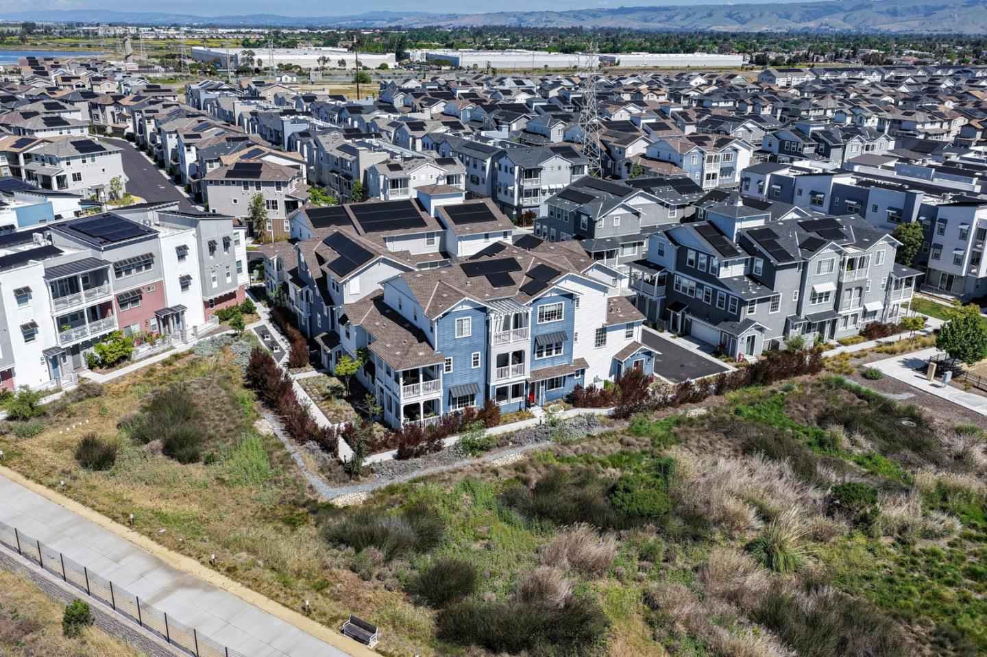 9532 Seawind Way Newark, CA 94560 - Photo 37 of 44 an aerial view of residential houses with outdoor space
