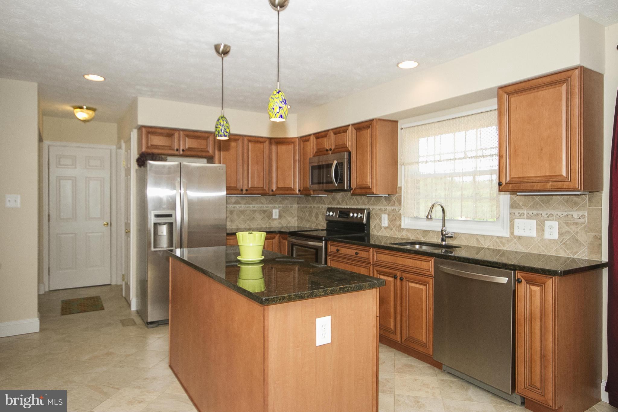 2680 Melba Road Ellicott City, MD 21042 - Photo 11 of 27 Upgraded appliances, new fixtures