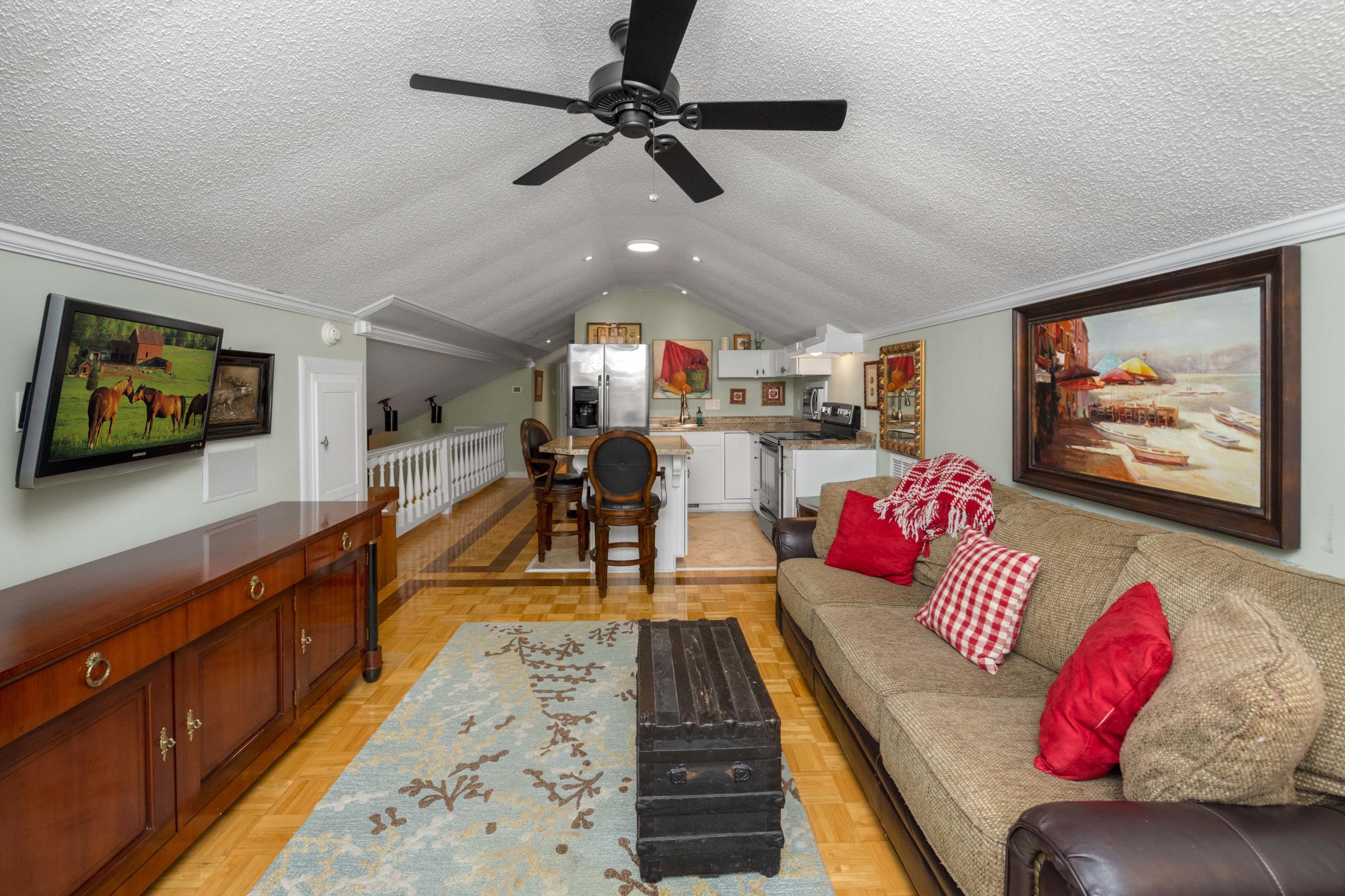6016 Chisolm Road Johns Island, SC 29455 - Photo 51 of 93 6016 Chisolm Spring Interiors_Low Res-9