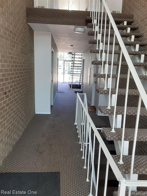 2005 Klingensmith Road, Unit 61 Bloomfield Hills, MI 48302 - Photo 17 of 28