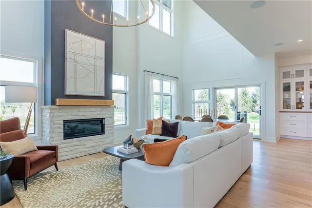 $992,931 | 2846 West 133rd Terrace, Leawood, KS 66224