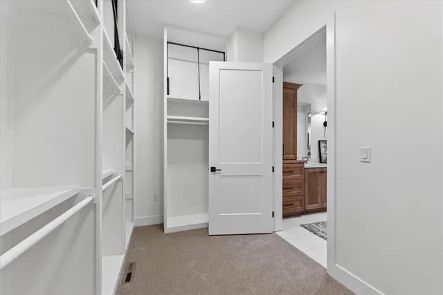 $992,931 | 2846 West 133rd Terrace, Leawood, KS 66224