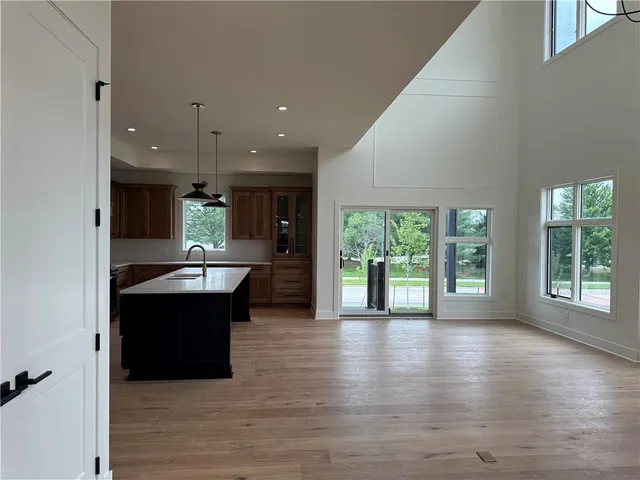 $992,931 | 2846 West 133rd Terrace, Leawood, KS 66224