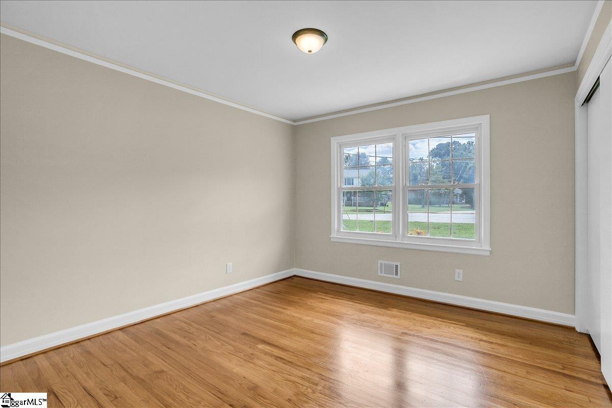 207 Forest Drive Easley, SC 29640 - Photo 13 of 29