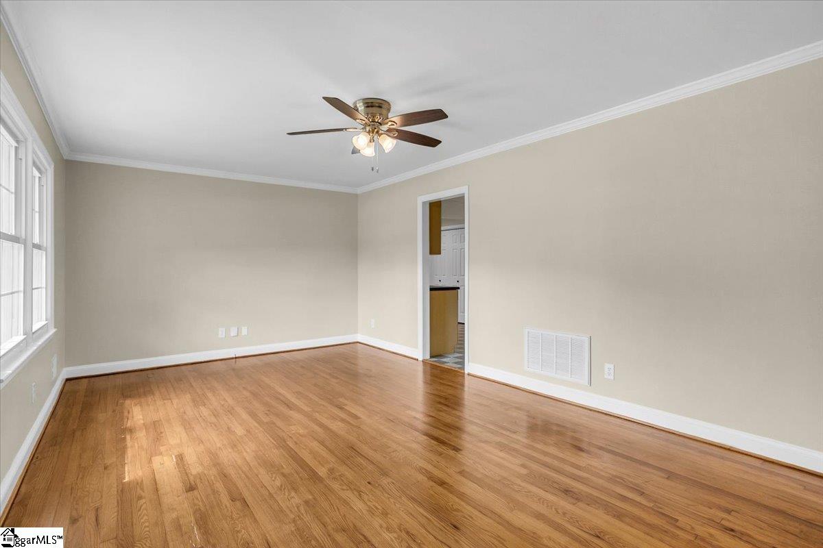 207 Forest Drive Easley, SC 29640 - Photo 9 of 29