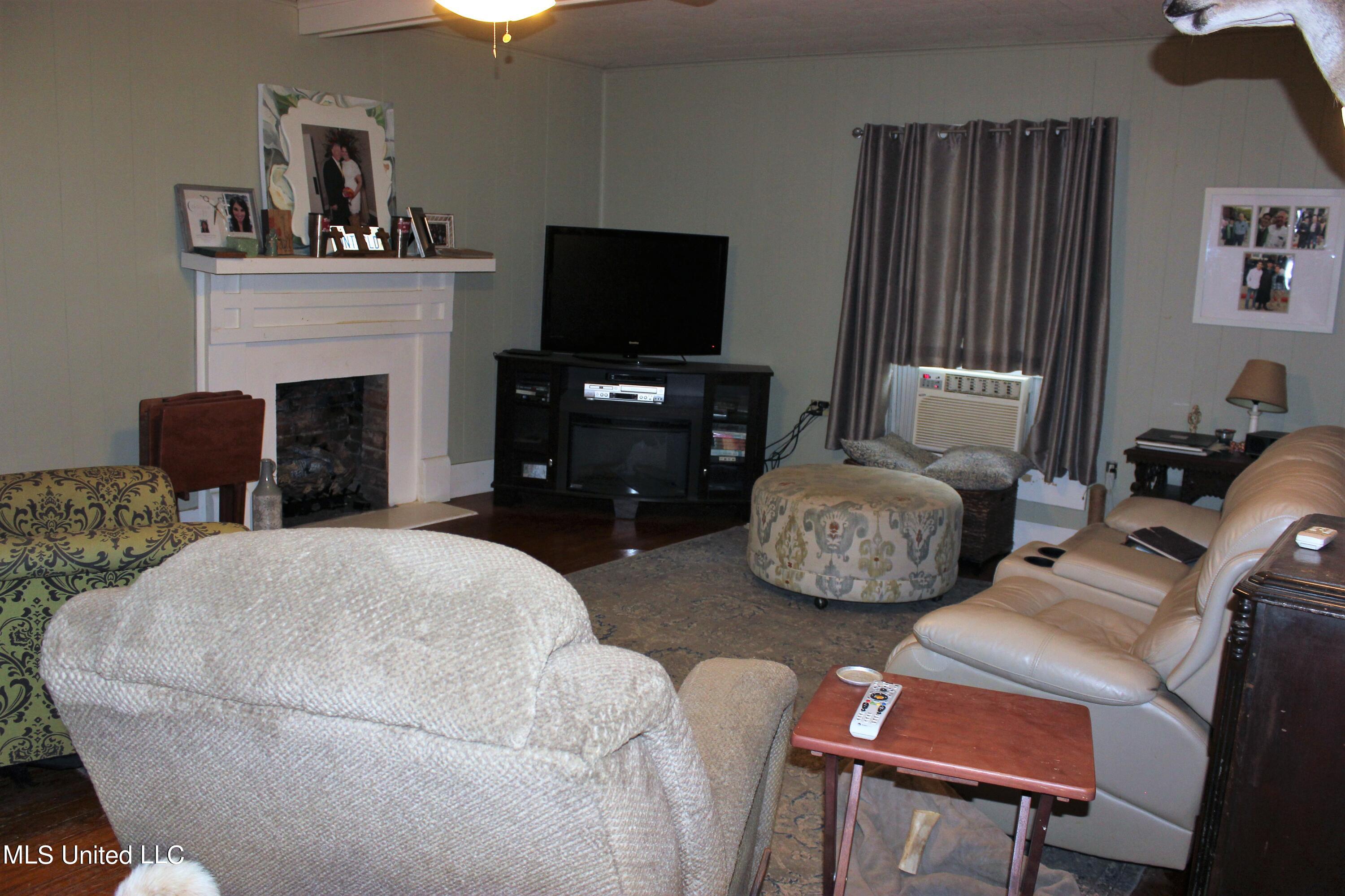 4803 Duke Road Utica, MS 39175 - Photo 3 of 9 4803 Duke Pic 4
