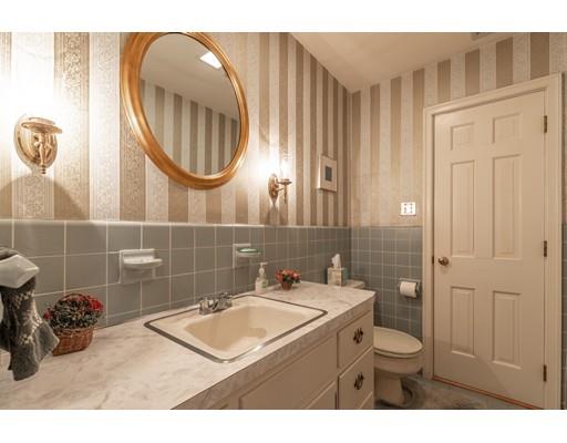4 Nickerson Road Lexington, MA 02421 - Photo 6 of 18 Gallery Image 6