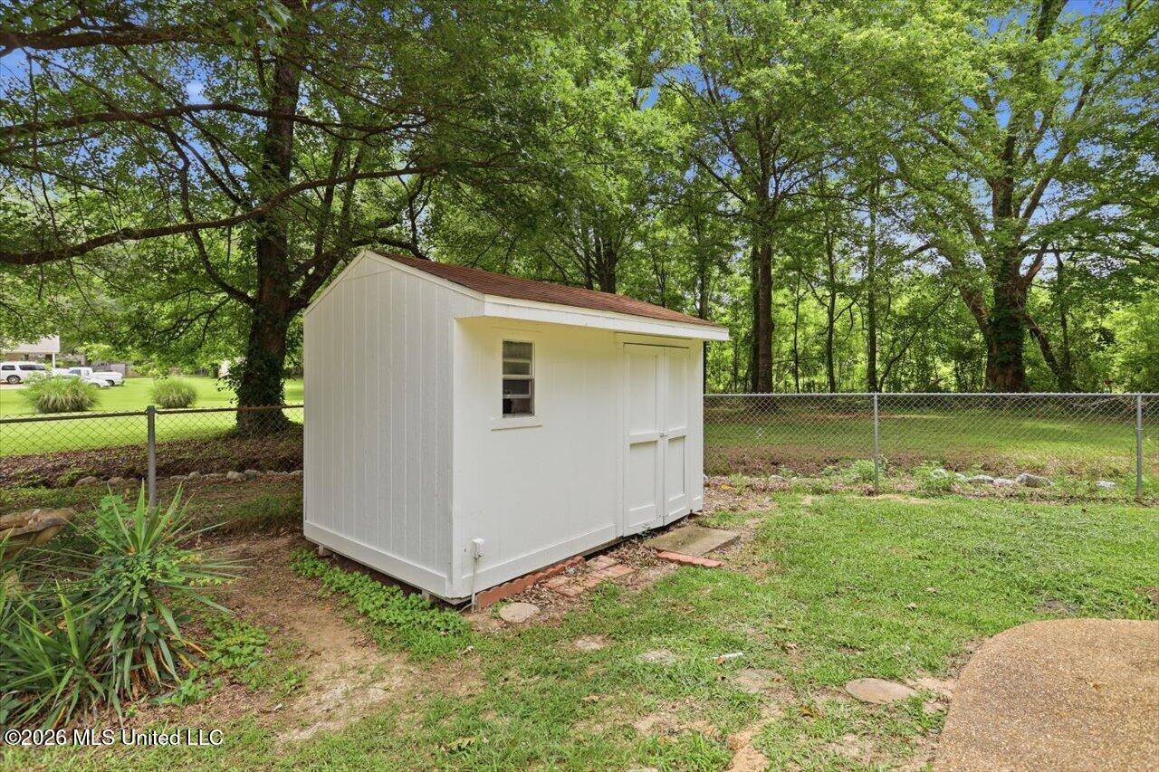 119 Falcon Ridge Drive Raymond, MS 39154 - Photo 29 of 29 35-119 Falcon Ridge Dr _ Hometoursms.com