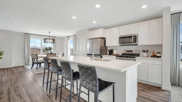 $664,490 | 1171 Lakepointe Drive, Schaumburg, IL 60173