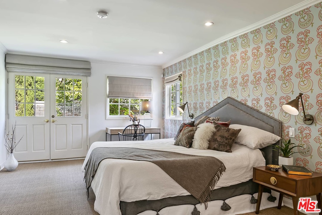 2801 West Silver Drive Los Angeles, CA 90039 - Photo 12 of 34 a bedroom with a bed and a window