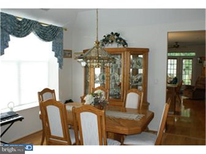 60 Mayfair Road Southampton, NJ 08088 - Photo 5 of 19 Dining Room