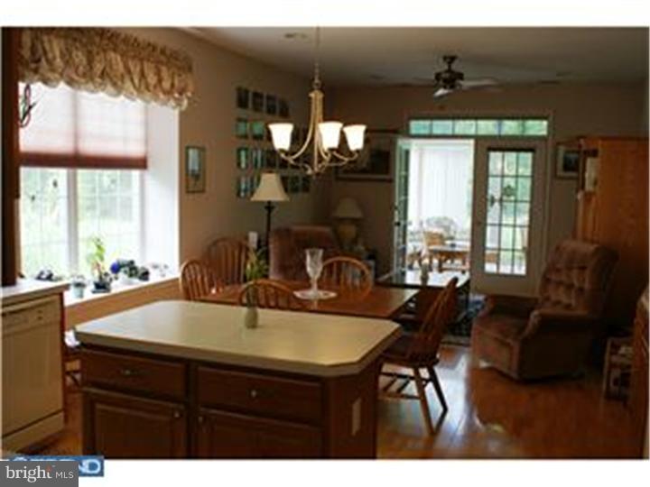 60 Mayfair Road Southampton, NJ 08088 - Photo 7 of 19 Gallery Image 7