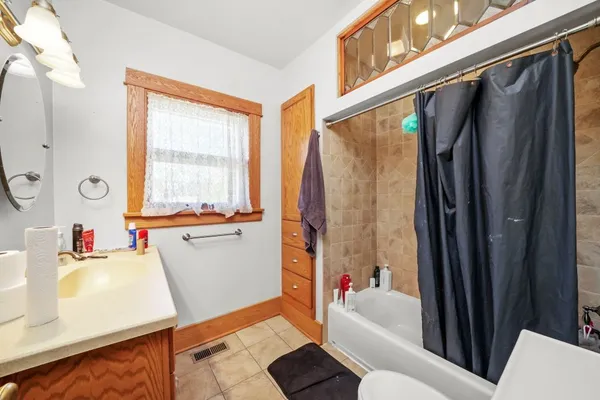 $360,000 | 711 Campbell Street, Joliet, IL 60435