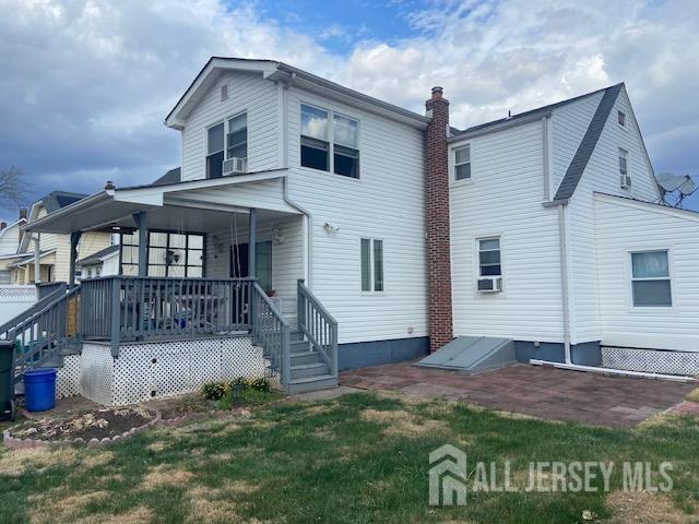 739 Ridgedale Avenue Woodbridge, NJ 07095 - Photo 2 of 10 a view of a house with a yard