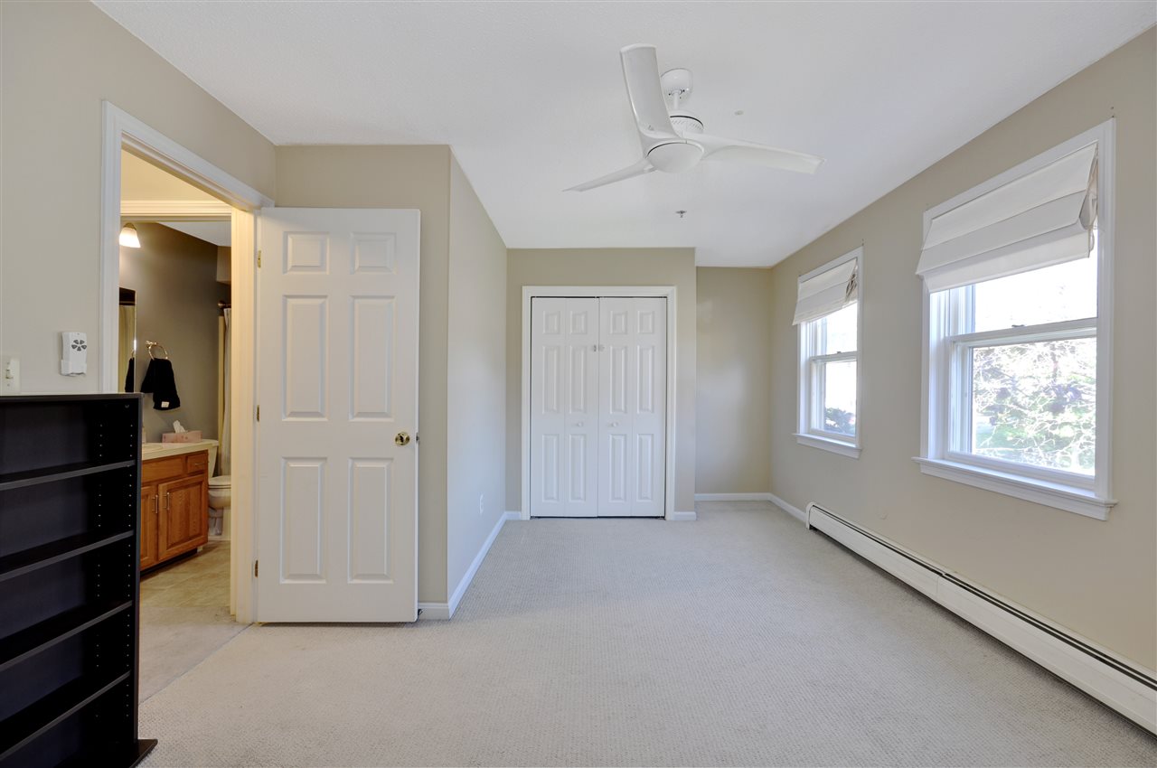23 Riviera Road Hudson, NH 03051 - Photo 15 of 26