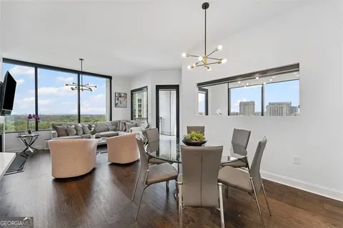 $445,000 | 2828 Peachtree Road, Unit 1704, Atlanta, GA 30305