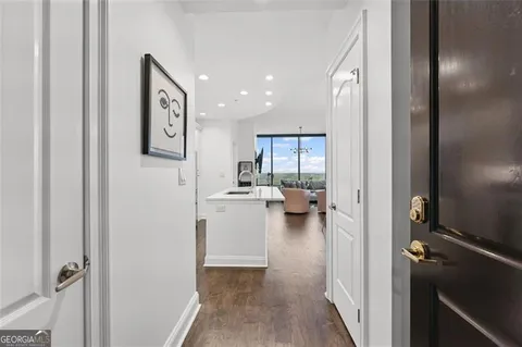 $445,000 | 2828 Peachtree Road, Unit 1704, Atlanta, GA 30305