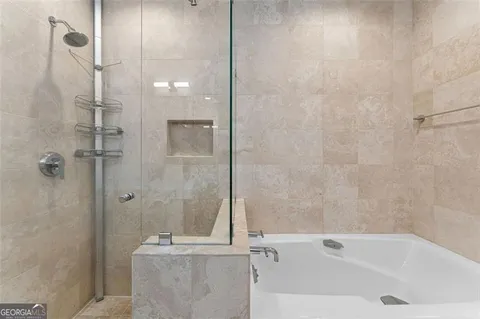 $445,000 | 2828 Peachtree Road, Unit 1704, Atlanta, GA 30305