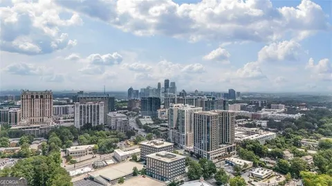 $445,000 | 2828 Peachtree Road, Unit 1704, Atlanta, GA 30305