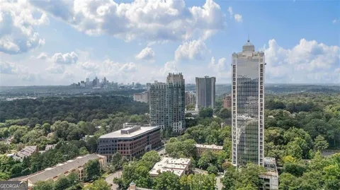 $445,000 | 2828 Peachtree Road, Unit 1704, Atlanta, GA 30305