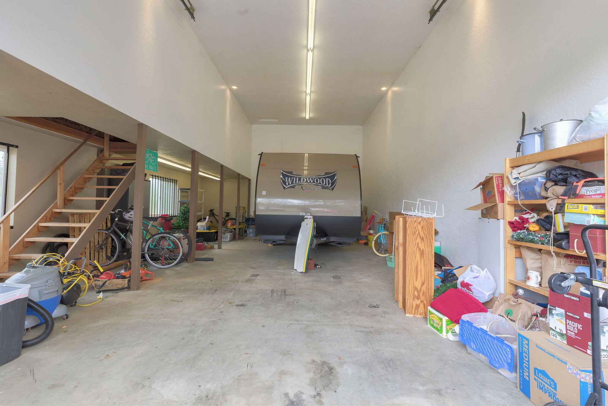 449 Connie Lane Merlin, OR 97532 - Photo 22 of 38 Inside RV Parking Garage