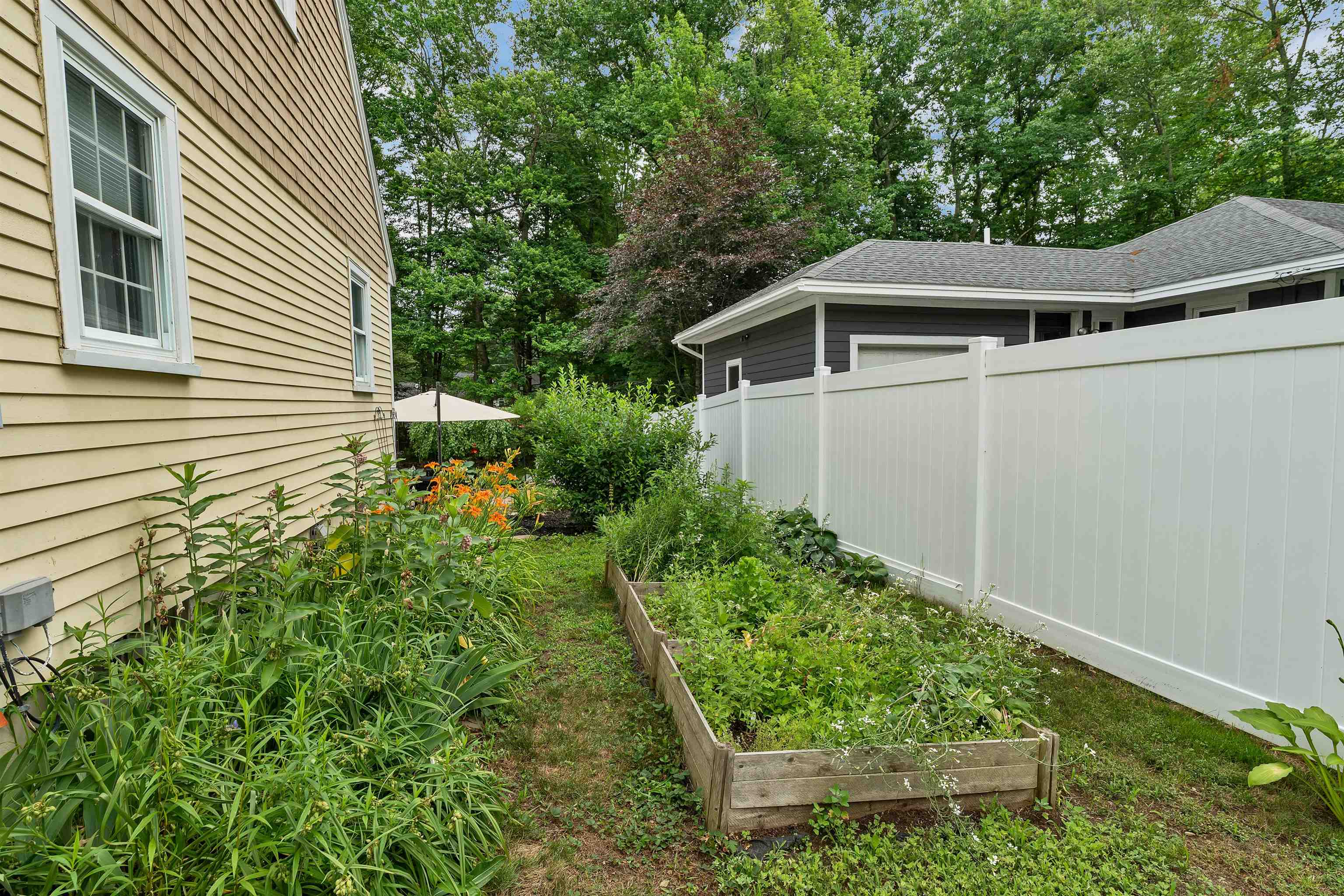 2007 Lafayette Road Portsmouth, NH 03801 - Photo 3 of 54