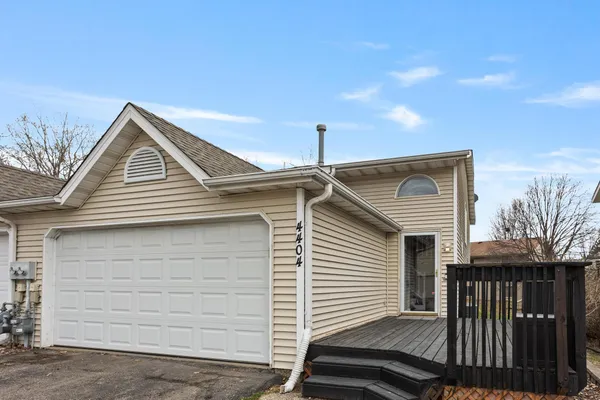 $285,000 | 4404 Cinnamon Ridge Trail, Eagan, MN 55122