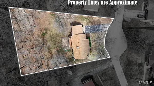 $279,900 | 54 Fairview Drive, Hillsboro, MO 63050