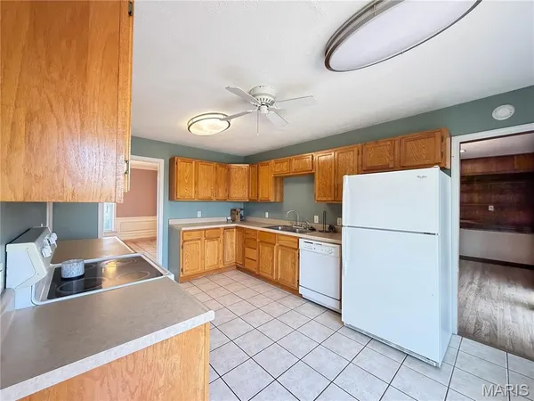 $279,900 | 54 Fairview Drive, Hillsboro, MO 63050