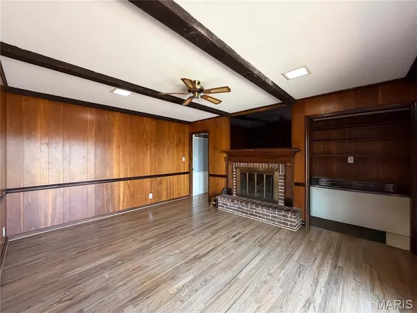 $279,900 | 54 Fairview Drive, Hillsboro, MO 63050