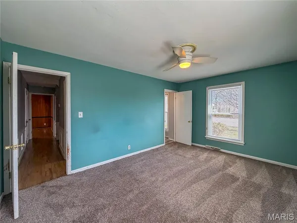 $279,900 | 54 Fairview Drive, Hillsboro, MO 63050