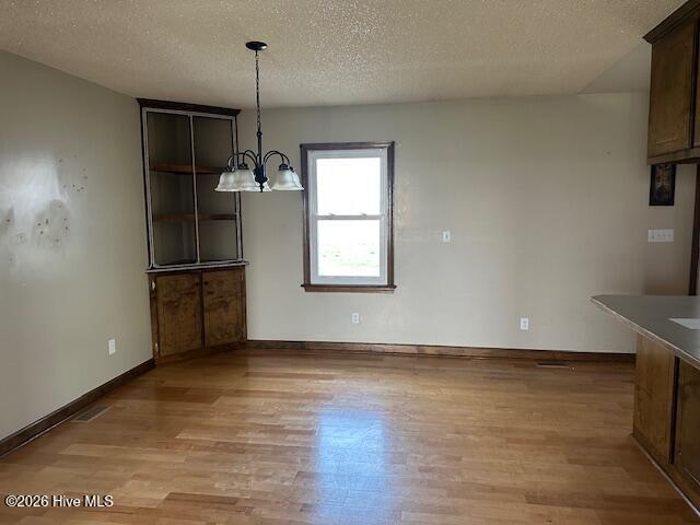 813 Cherry Glade Road Elizabeth City, NC 27909 - Photo 7 of 17 Dining Room (kitchen to the right)