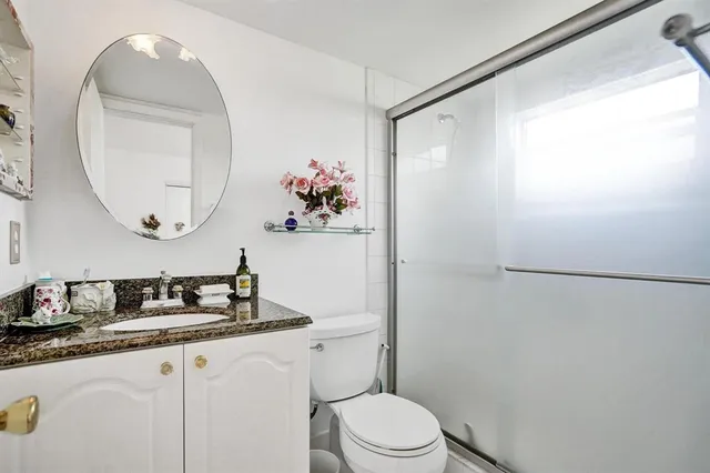 $209,900 | 9340 Lagoon Place, Unit 209, Davie, FL 33324