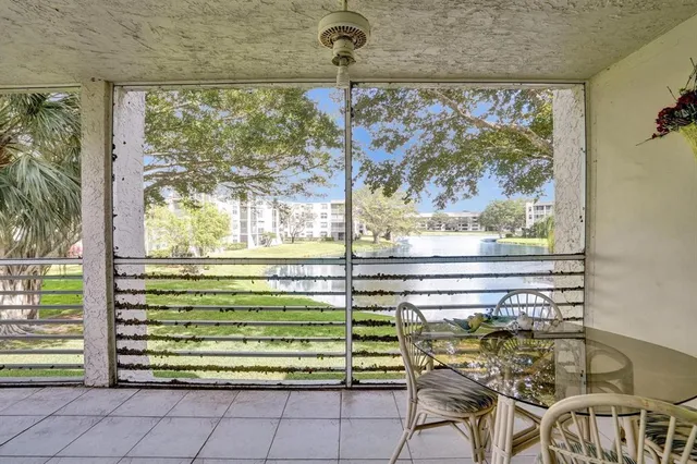 $209,900 | 9340 Lagoon Place, Unit 209, Davie, FL 33324