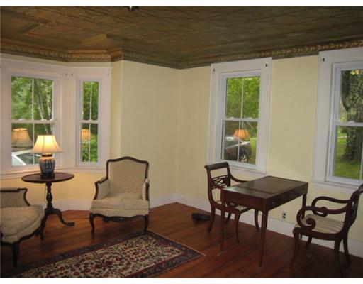 22 High Street Bath, ME 04530 - Photo 4 of 19 Living Room.