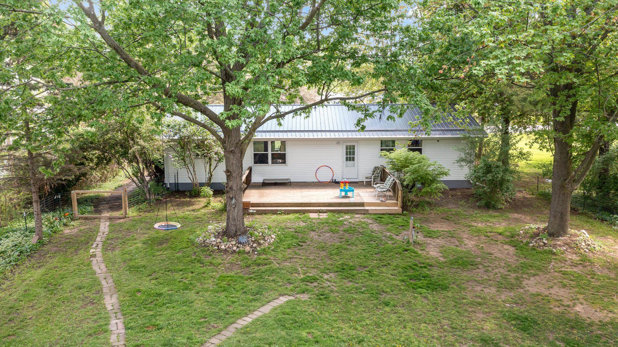 873 East Remus Road Mount Pleasant, MI 48858 - Photo 26 of 26 1933886-e489c7f2-9f1e-48c4-9b4e-c91fd9b014ee.JPG