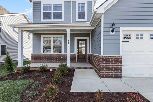 $2,695 | 1337 Gentry Drive, Clarksville, TN 37043