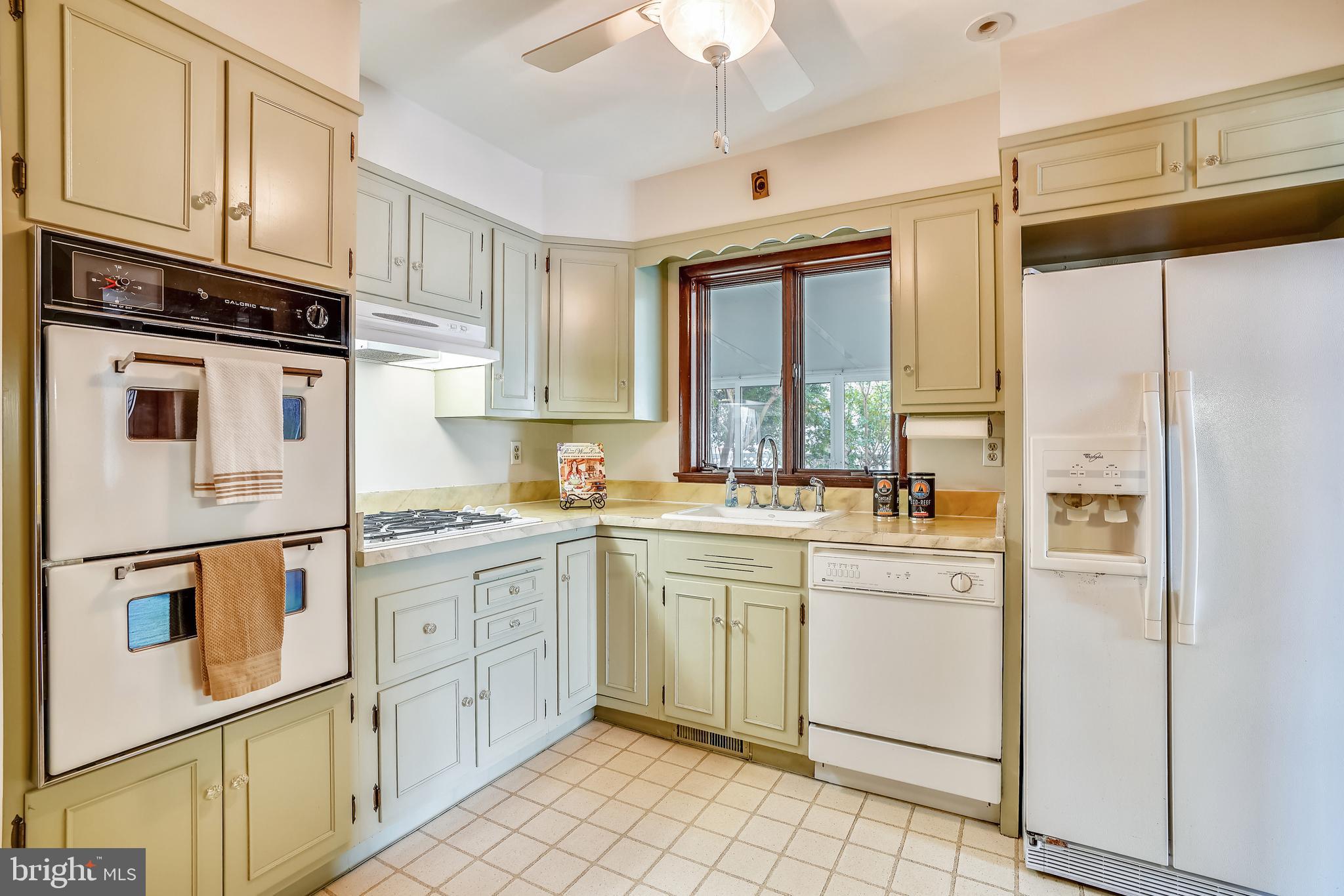 10 Township Road Baltimore, MD 21222 - Photo 12 of 39