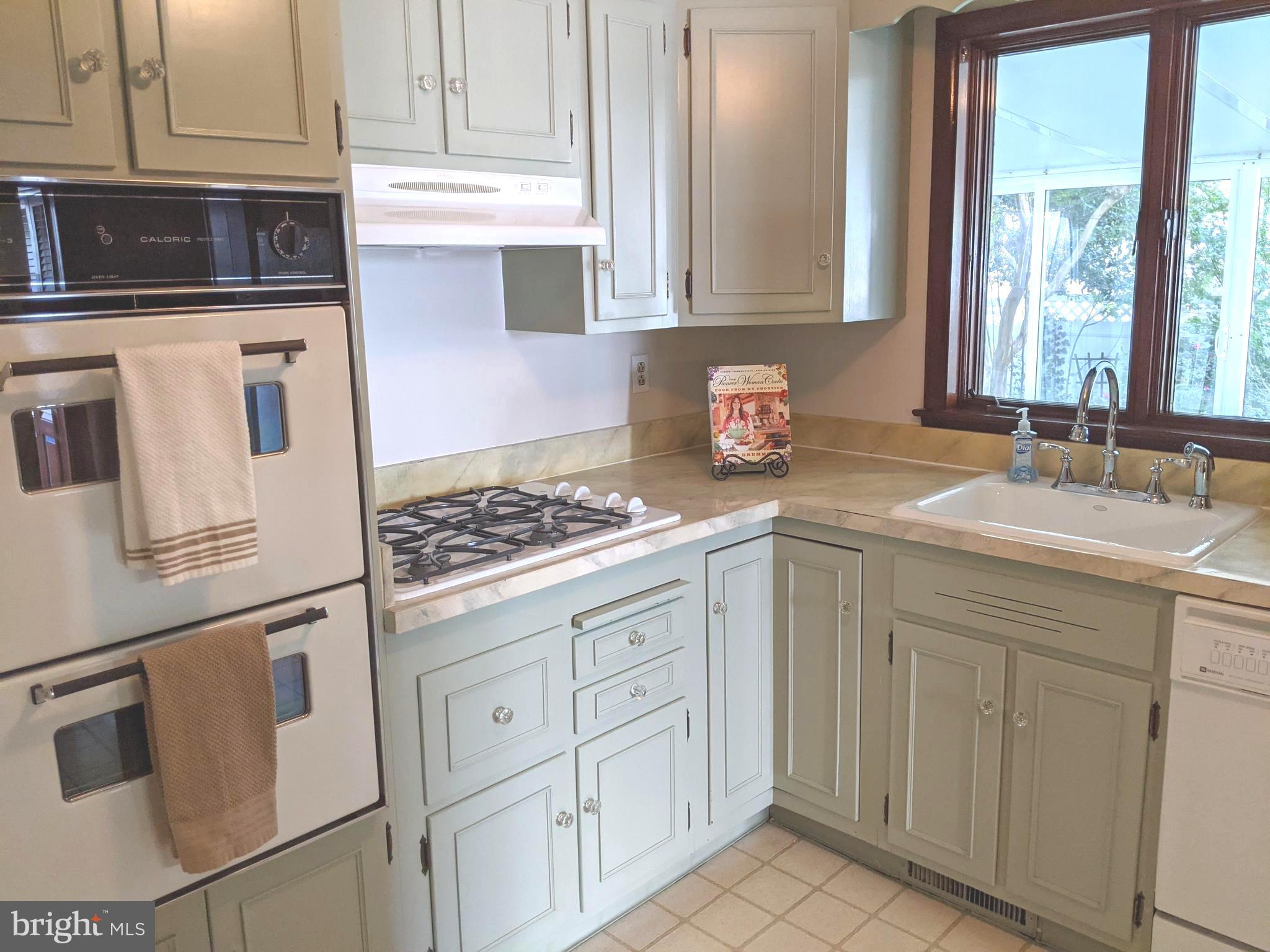 10 Township Road Baltimore, MD 21222 - Photo 14 of 39
