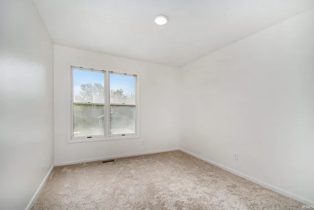 $344,900 | 510 Caprice Drive, Middlebury, IN 46540