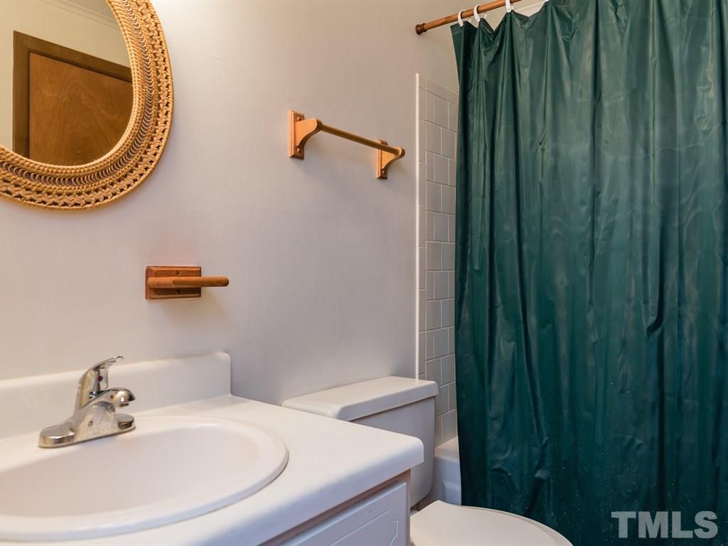 711 Lakeview Road Durham, NC 27712 - Photo 11 of 15