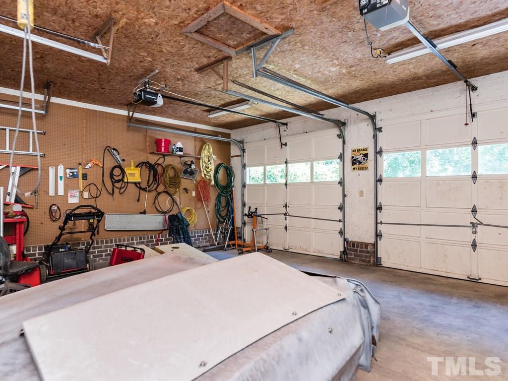 711 Lakeview Road Durham, NC 27712 - Photo 5 of 15