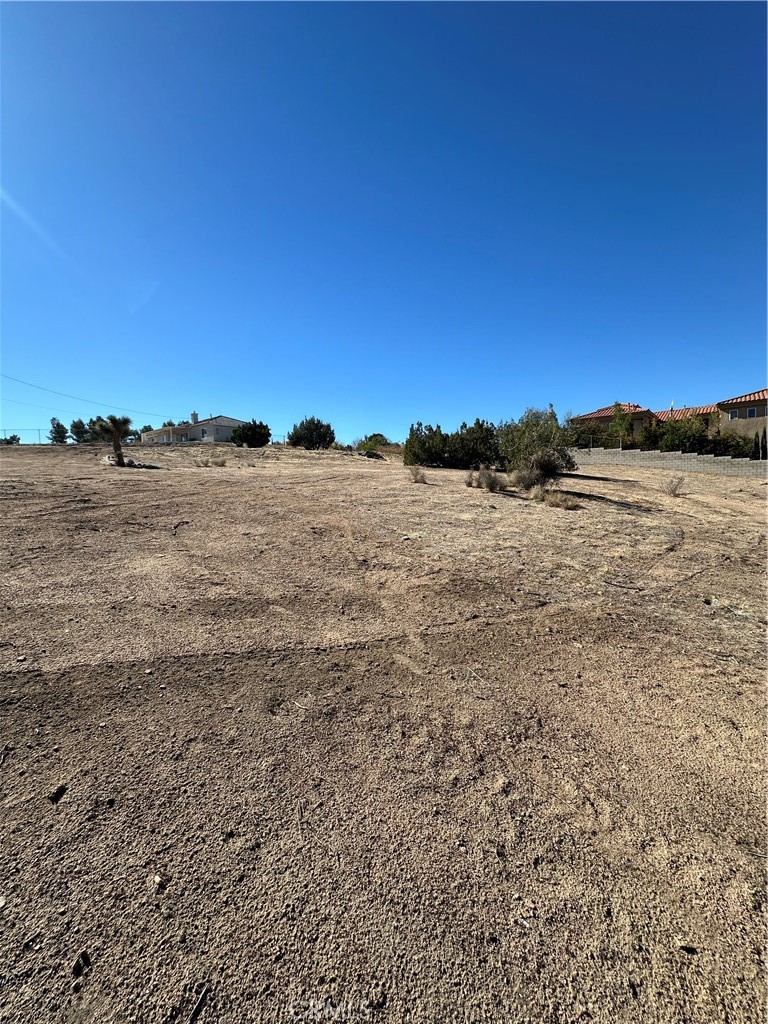 18132 Bangor Avenue Hesperia, CA 92345 - Photo 13 of 15 a view of ocean view and mountain