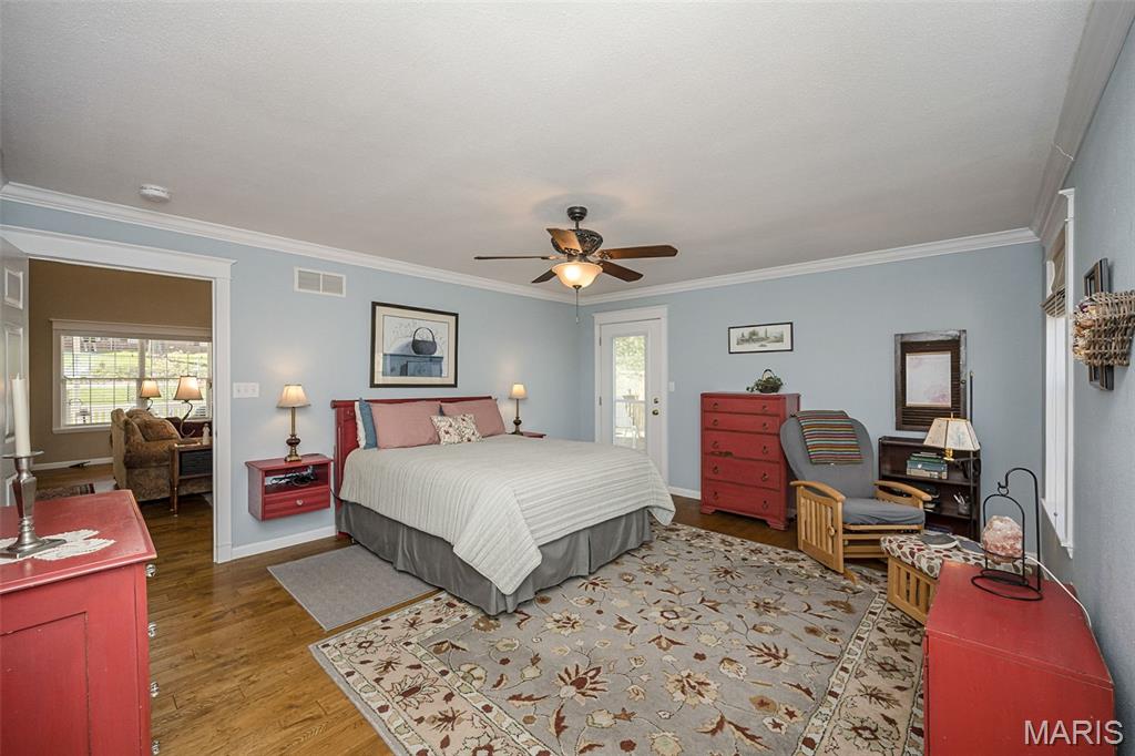 1529 Paradise Valley Drive High Ridge, MO 63049 - Photo 14 of 69