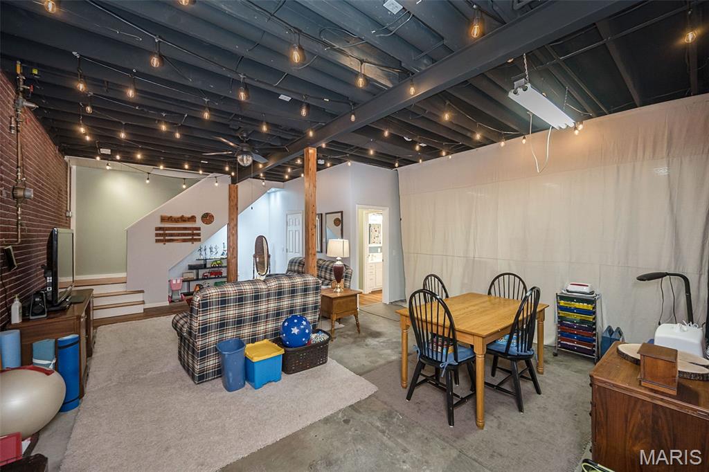 1529 Paradise Valley Drive High Ridge, MO 63049 - Photo 44 of 69
