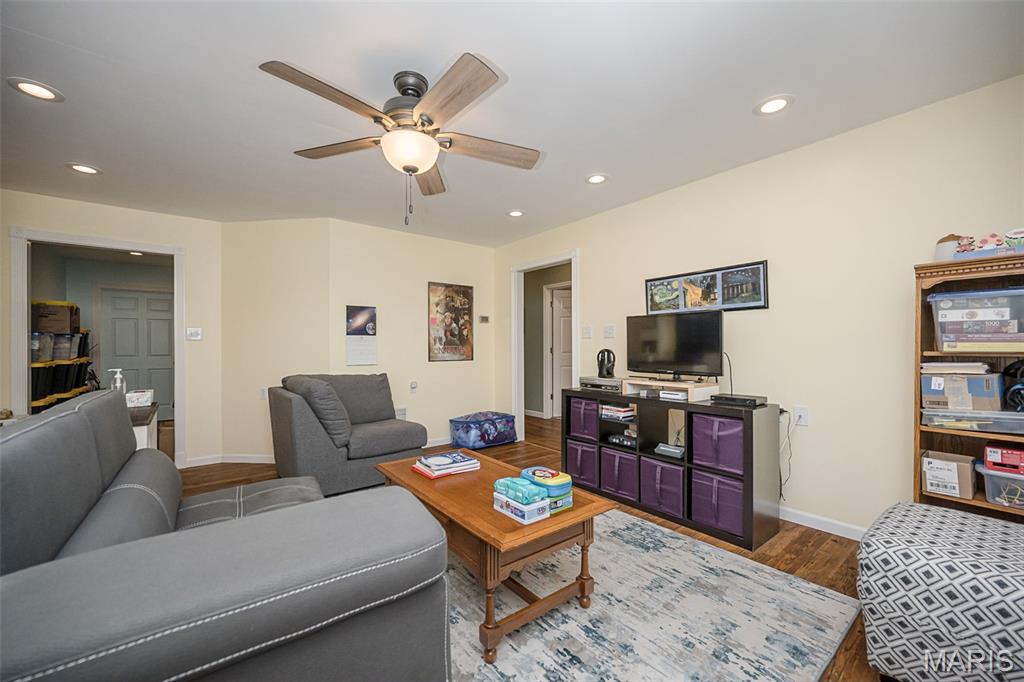 1529 Paradise Valley Drive High Ridge, MO 63049 - Photo 50 of 69