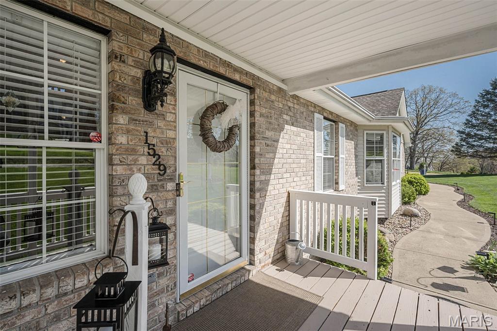 1529 Paradise Valley Drive High Ridge, MO 63049 - Photo 5 of 69