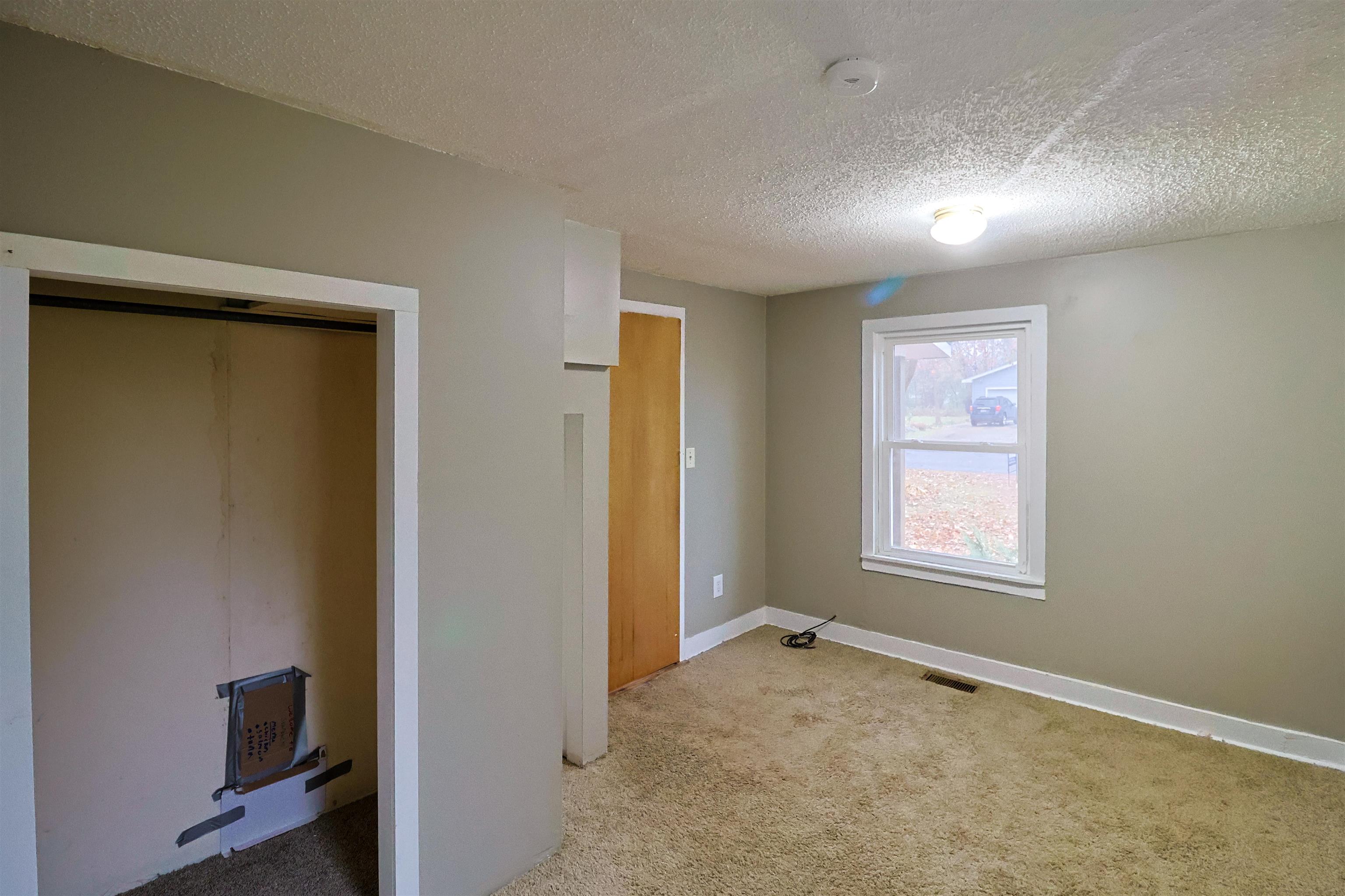 532 North Ithaca Street Ithaca, MI 48847 - Photo 7 of 13